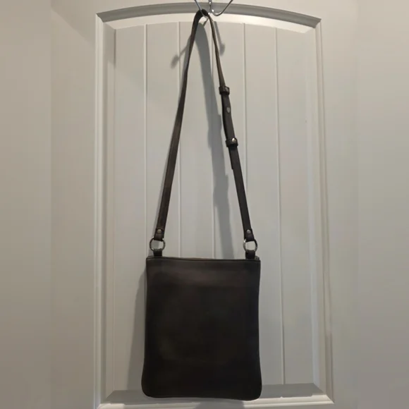 Coach Vintage Chelsea Brown Leather Slim Crossbody Bag - Upcrafted, Made In USA! - Picture 5 of 9